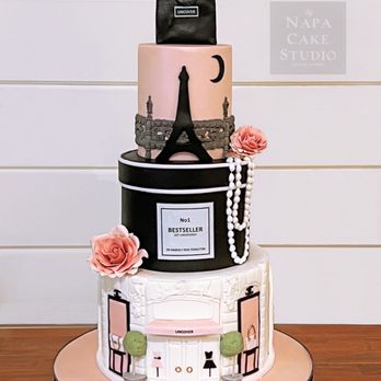 Napa Cake Studio - Parisian themed Chanel-Style cake - Desserts Near Me - Napa, California Napa Cake Studio - Parisian themed Chanel-Style cake - Desserts Near Me - Napa, California