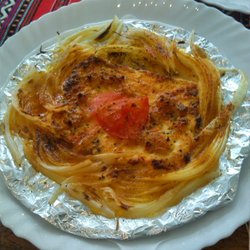 Podbi-Grill - Schafskäse mit Zwiebeln und Knoblauch gegrillt