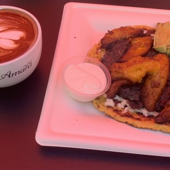 Amara Chocolate & Coffee - La llanera and cacao latte - Coffee & Tea Near Me - Pasadena, California Amara Chocolate & Coffee - La llanera and cacao latte - Coffee & Tea Near Me - Pasadena, California