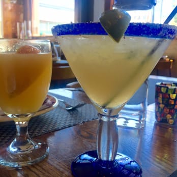 Aro Latin - Mimosa n a skinny sassy - Latin American Near Me - South Pasadena, California Aro Latin - Mimosa n a skinny sassy - Latin American Near Me - South Pasadena, California