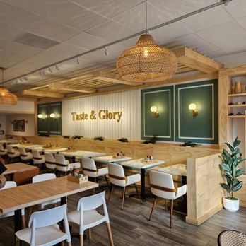 Taste & Glory - View upon entering - Breakfast & Brunch Near Me - San Mateo, California Taste & Glory - View upon entering - Breakfast & Brunch Near Me - San Mateo, California