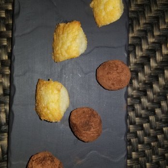 De Cortez - Complimentary truffles and vanilla something - Latin American Near Me - Cabos San Lucas, BCS