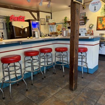 Reed’s Breakfast Bar - The counter area - Breakfast & Brunch Near Me - New Hope, Pennsylvania Reed’s Breakfast Bar - The counter area - Breakfast & Brunch Near Me - New Hope, Pennsylvania
