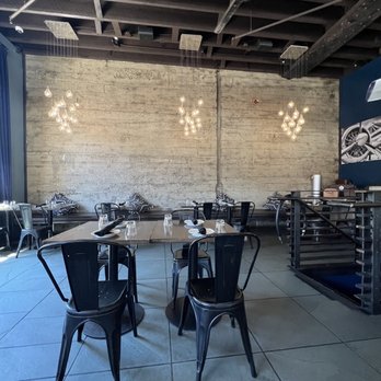 Flights Restaurant And Bar - Interior - New American Near Me - Burlingame, California Flights Restaurant And Bar - Interior - New American Near Me - Burlingame, California