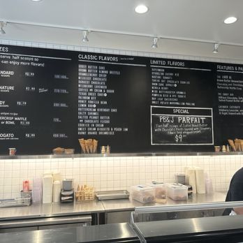 Jeni's Splendid Ice Creams - Menu board - Ice Cream & Frozen Yogurt Near Me - Dallas, Texas