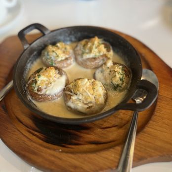 Ocean Paradise Restaurant & Bar - Jumbo Crab Stuffed Mushrooms - Seafood Near Me - Fairfax, Virginia