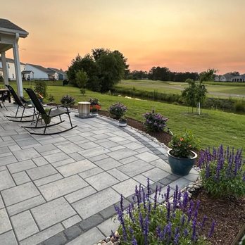 Folksy Custom Landscapes - Landscaping Near Me Folksy Custom Landscapes - Landscaping Near Me
