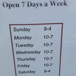 Hoodsport 'N Dive - Hours