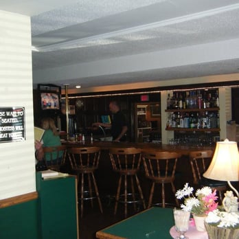 Governor Francis Inn - Italian Near Me - Wrwk, Rhode Island Governor Francis Inn - Italian Near Me - Wrwk, Rhode Island