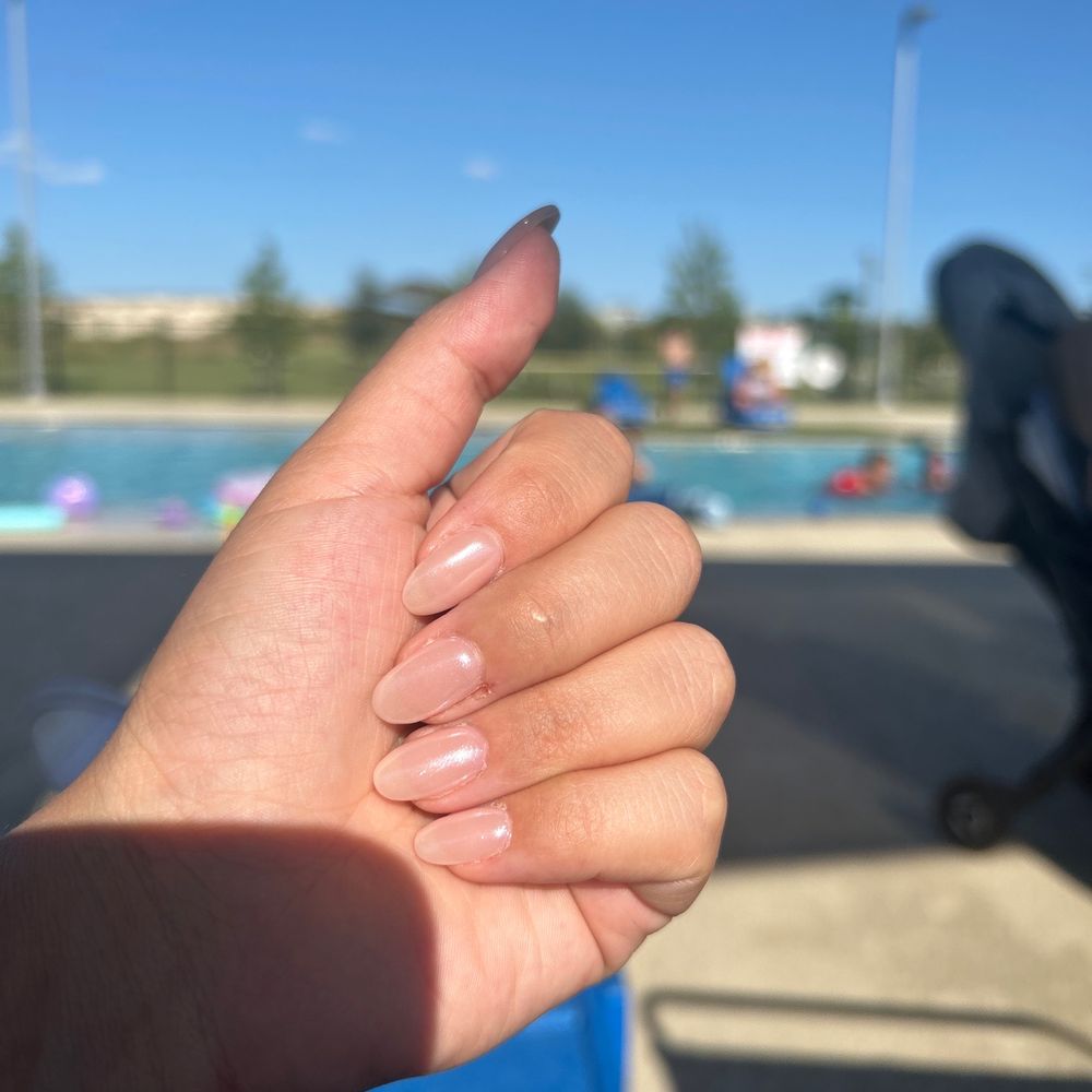 Lux Nail Spa - Nail Salons Near Me - Kyle, Texas
