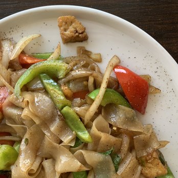 Something Vegan - Drunken Noodles - gluten free! - Asian Fusion Near Me - Burbank, California Something Vegan - Drunken Noodles - gluten free! - Asian Fusion Near Me - Burbank, California
