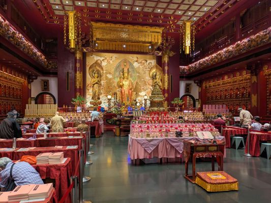 Buddha Tooth Relic Temple by null