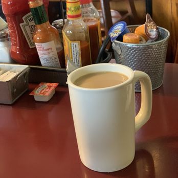 Pete's Henny Penny Restaurant - Coffee - American Near Me - Petaluma, California