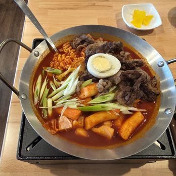 Moon’s Kitchen - Tteokbokki with brisket - Korean Near Me - Federal Way, Washington Moon’s Kitchen - Tteokbokki with brisket - Korean Near Me - Federal Way, Washington
