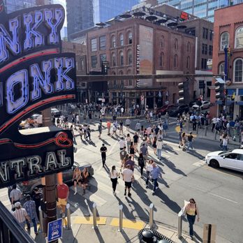 Honky Tonk Central - 2nd floor view is a great photo spot overlooking broadway. - Bars Near Me - Nashville, Tennessee Honky Tonk Central - 2nd floor view is a great photo spot overlooking broadway. - Bars Near Me - Nashville, Tennessee