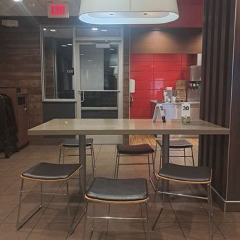 McDonald's - Messy lobby, no where was clean - Fast Food Near Me - Millbrook, Alabama