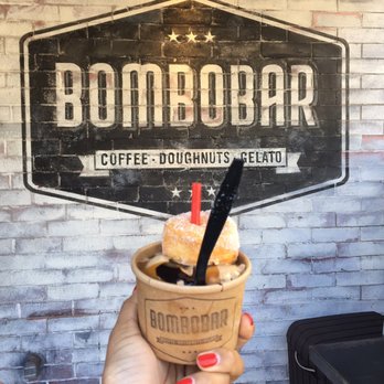 BomboBar - Coffee and caramel crunch gelato with drizzle - Desserts Near Me - Chicago, Illinois BomboBar - Coffee and caramel crunch gelato with drizzle - Desserts Near Me - Chicago, Illinois
