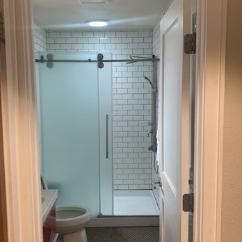 Blackstone Hotsprings - Bathroom in the Superman room. The shower is amazing by the way!! Love the shower head! - Hotels Near Me - Truth or Consequences, New Mexico Blackstone Hotsprings - Bathroom in the Superman room. The shower is amazing by the way!! Love the shower head! - Hotels Near Me - Truth or Consequences, New Mexico
