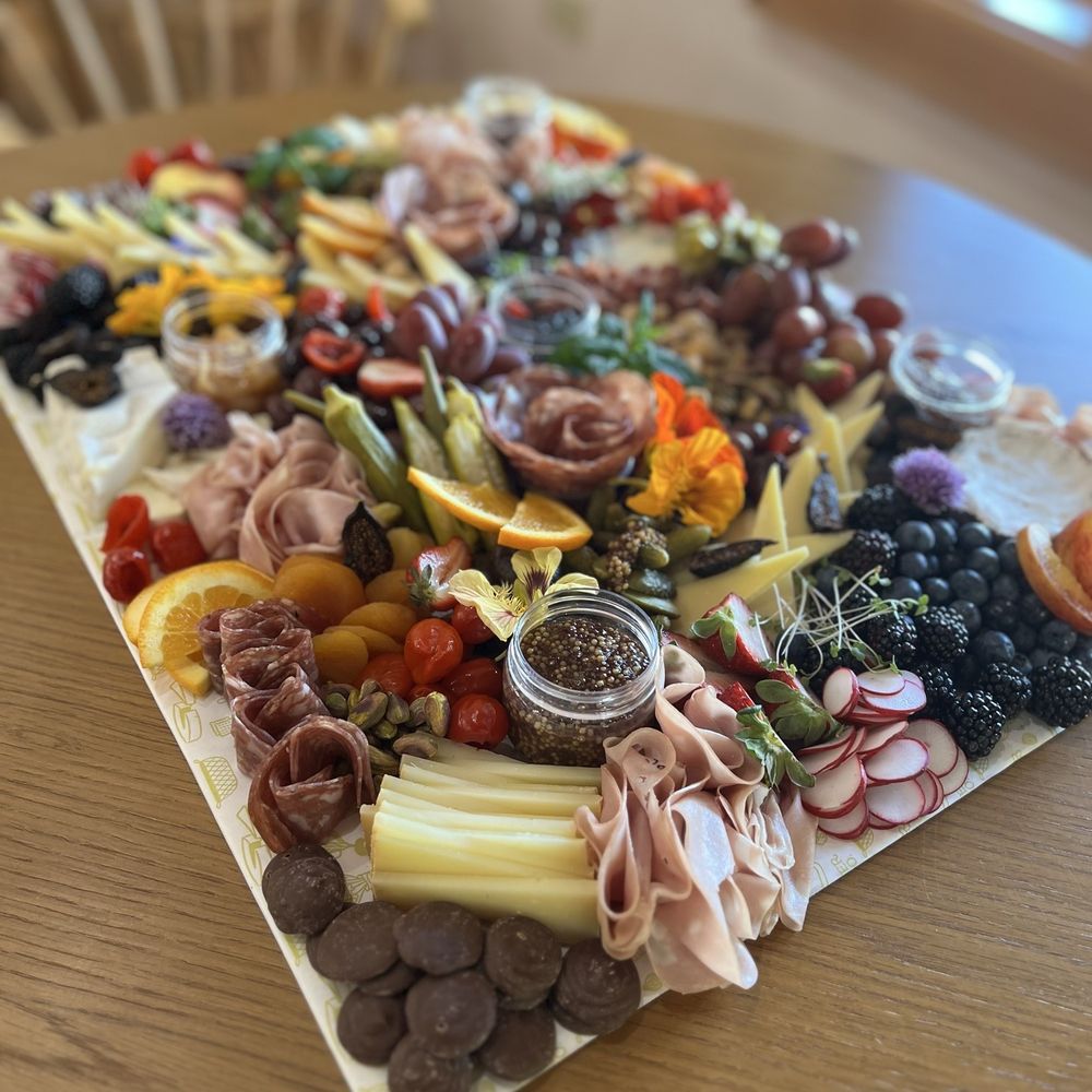 One Wicker Cheese - Charcuterie board - Cheese Shops Near Me - Highlands, North Carolina