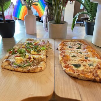 Electric Shuffle Austin - Breakfast and marg pizza flat breads - Bars Near Me - Austin, Texas