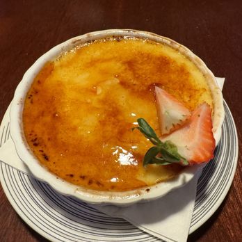 Redwood Cafe - Creme brulee - New American Near Me - Modesto, California Redwood Cafe - Creme brulee - New American Near Me - Modesto, California