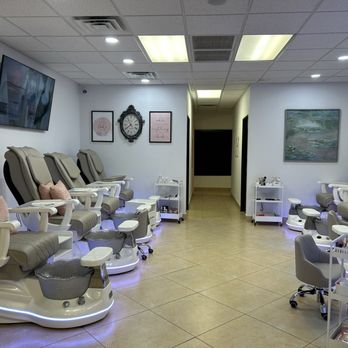 Lotus Nail Lounge - Pedicure area - Nail Salons Near Me - Las Vegas, Nevada Lotus Nail Lounge - Pedicure area - Nail Salons Near Me - Las Vegas, Nevada