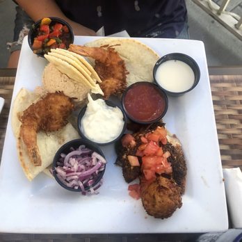 Hobo's Cafe - Sampler - New American Near Me - Key Largo, Florida Hobo's Cafe - Sampler - New American Near Me - Key Largo, Florida