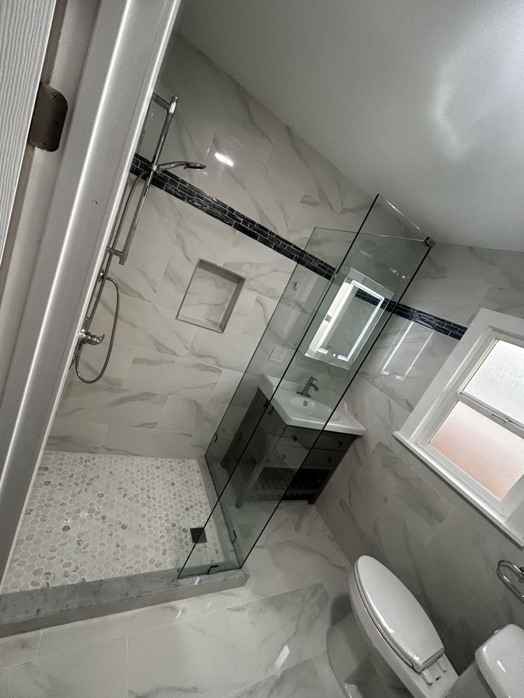 Slide of Pro Workers Construction