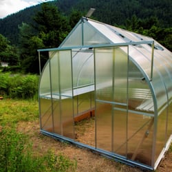 Modular Organics - Beautiful greenhouse