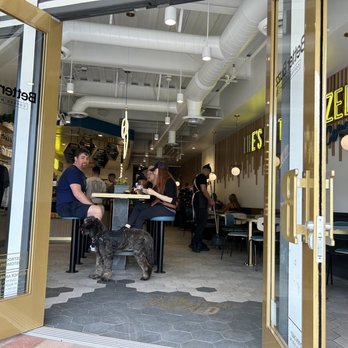 Better Buzz Coffee Coronado - Entrance - Coffee & Tea Near Me - Coronado, California