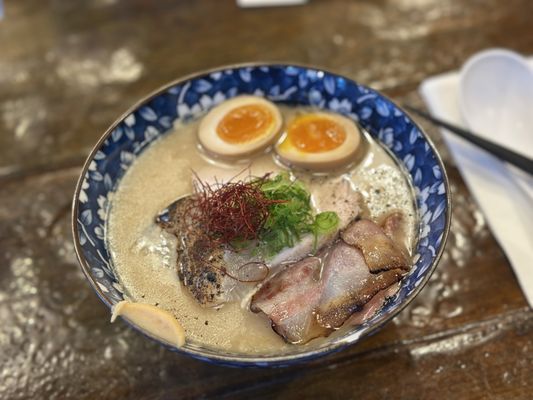 Kodawari Ramen (Tsukiji) by null