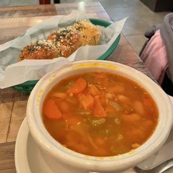 Davie's Best Pizza Bar - Pasta e Fagioli - Pizza Near Me - Davie, Florida Davie's Best Pizza Bar - Pasta e Fagioli - Pizza Near Me - Davie, Florida