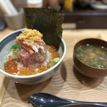 Totoya - Sushi Bars Near Me - Honolulu, Hawaii Totoya - Sushi Bars Near Me - Honolulu, Hawaii