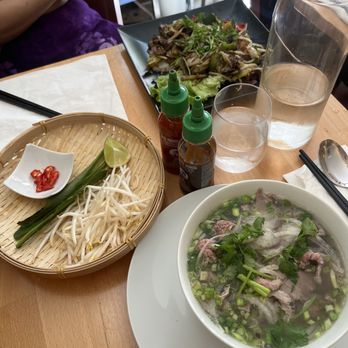 Foyer Mon Vietnam - pho - Vietnamese Near Me - Paris, 75 Foyer Mon Vietnam - pho - Vietnamese Near Me - Paris, 75