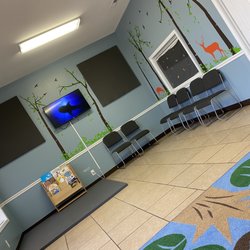 Capable Beginnings - Tv and tbook area for kids