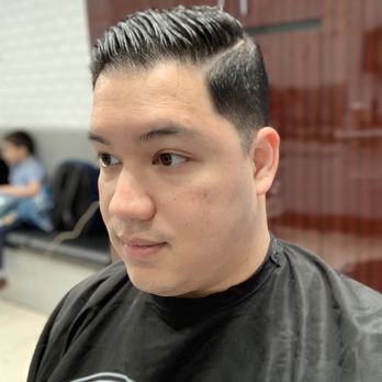 3rd Avenue Barber Shop - Barbers Near Me - Brooklyn, New York