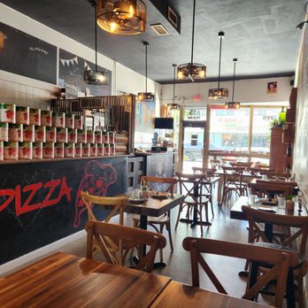 Tomato & Basil - cozy and beauty - Italian Near Me - North Miami, Florida Tomato & Basil - cozy and beauty - Italian Near Me - North Miami, Florida