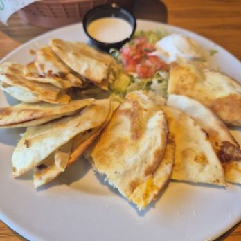 Chili's - Chicken Bacon Ranch Quesadillas - Bars Near Me - North Olmsted, Ohio Chili's - Chicken Bacon Ranch Quesadillas - Bars Near Me - North Olmsted, Ohio
