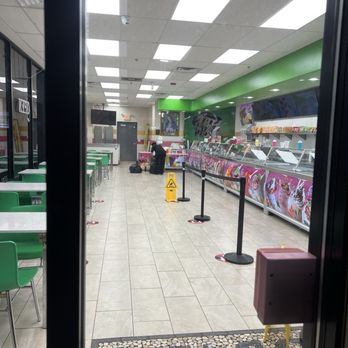 La Michoacana Premium - Des Plaines - Still 9:48 lol - Ice Cream & Frozen Yogurt Near Me - Des Plaines, Illinois La Michoacana Premium - Des Plaines - Still 9:48 lol - Ice Cream & Frozen Yogurt Near Me - Des Plaines, Illinois