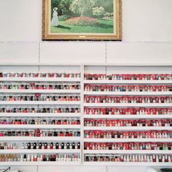 Holly Nails & Hair - Beautiful colors