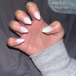 Zyng Nails - manicure