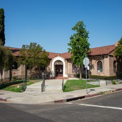 Robert Louis Stevenson Branch Library