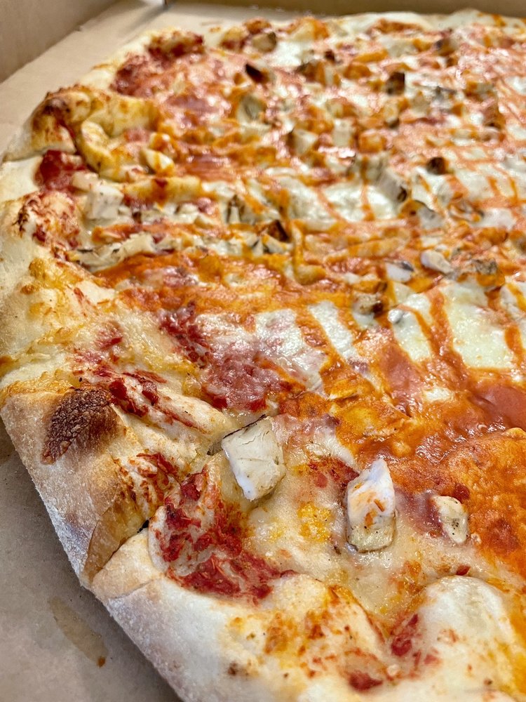 Goodfellas Pizzeria - Distillery
