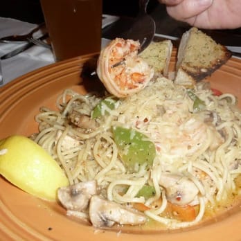 Boccellis Ristorante - Spaghetti alla Scampi - Italian Near Me - Gresham, Oregon