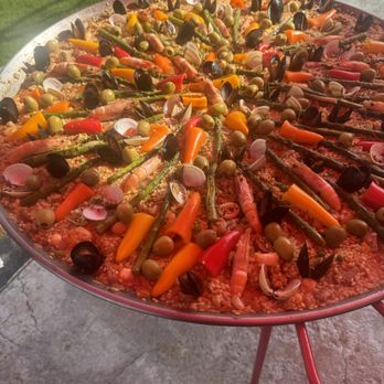 Tuscan Wood Fired Pizza Catering - Paella party - Caterers Near Me Tuscan Wood Fired Pizza Catering - Paella party - Caterers Near Me