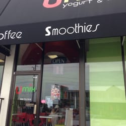 Umix Yogurt & Deli - Just opened