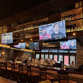 Bar Tulio's - Bar and seating - Mexican Near Me - Miami, Florida