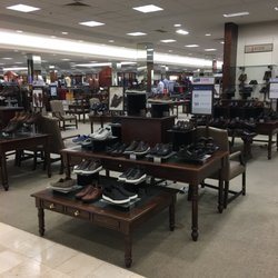 Dillard's - Men's shoes