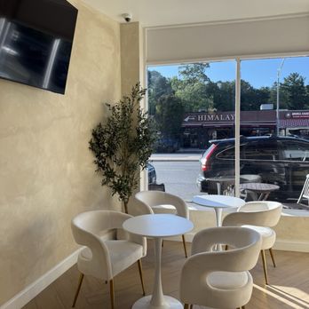 One More Sip Cafe - Interior - Coffee & Tea Near Me - Scarsdale, New York One More Sip Cafe - Interior - Coffee & Tea Near Me - Scarsdale, New York