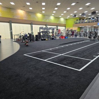 LA Fitness - Gyms Near Me - Cypress, Texas